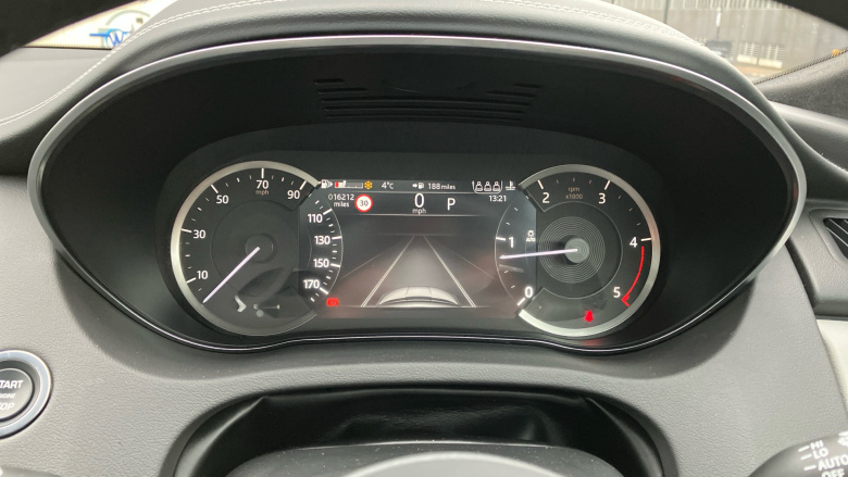 Jaguar E-Pace 2.0 D165 R-Dynamic Black 5dr Auto Diesel Estate